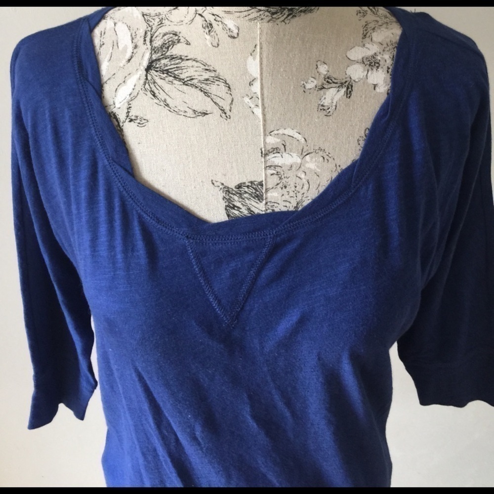 *🆕 Gap Blue 3/4 Sleeve Tee XS - Picture 2 of 4